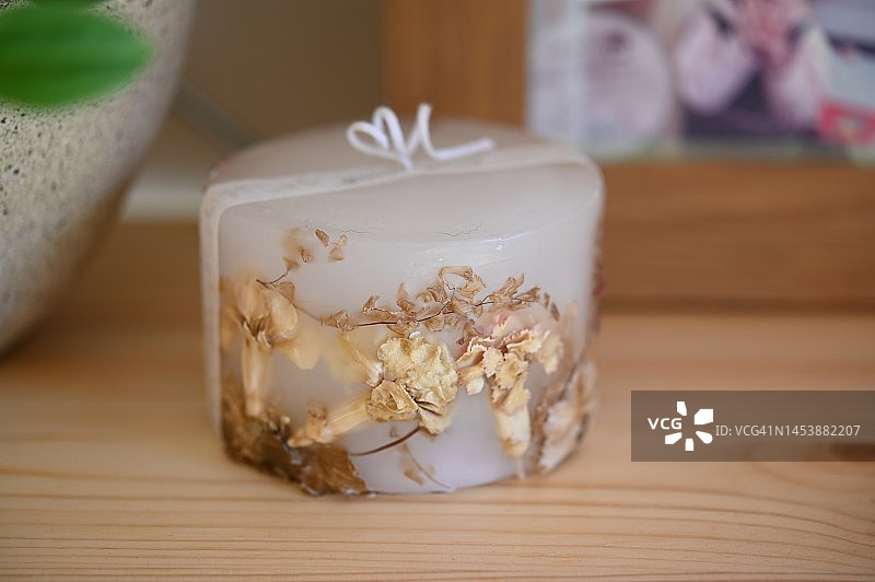 香薰蜡烛特写照片图片素材