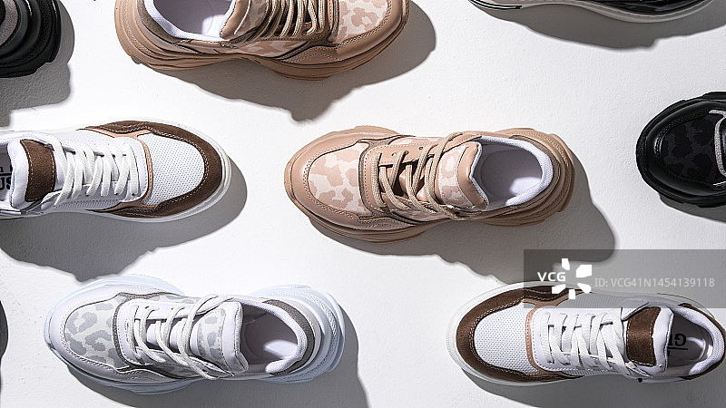 运动鞋图片素材