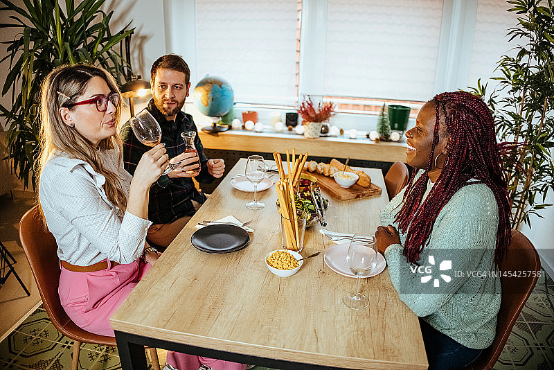 社交聚会图片素材