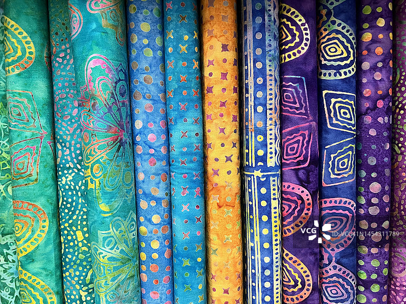 色彩鲜艳的布料图片素材