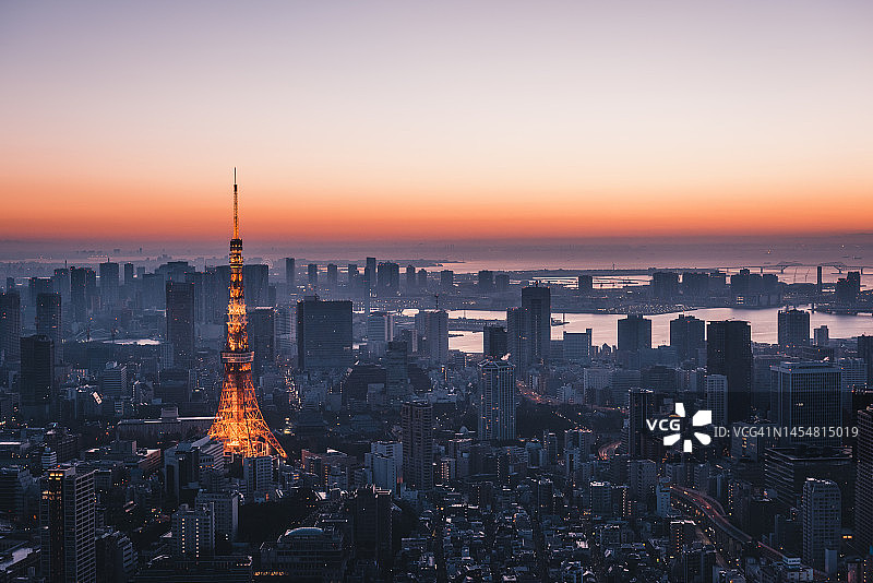 东京黎明天际线图片素材