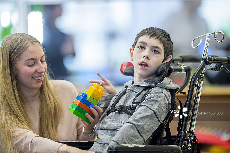 多发性硬化症学生图片素材