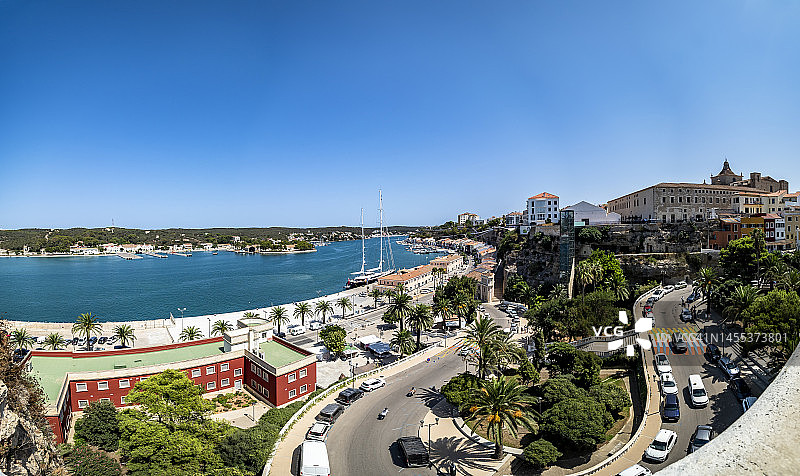 西班牙巴利阿里群岛马翁罗奇纳公园夏季全景图图片素材