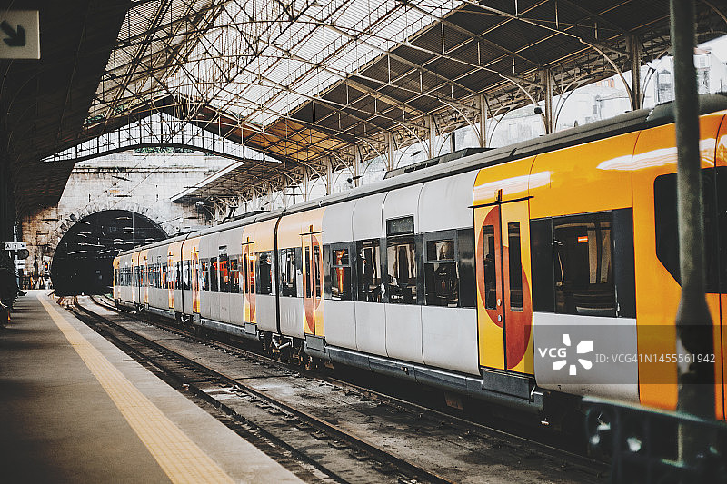 葡萄牙波尔图中央火车站图片素材