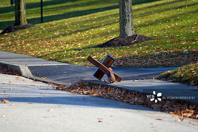 损坏的邮箱图片素材
