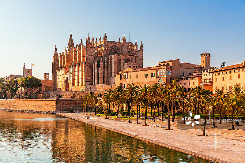 西班牙马略卡帕尔马圣玛丽亚主教座堂图片素材