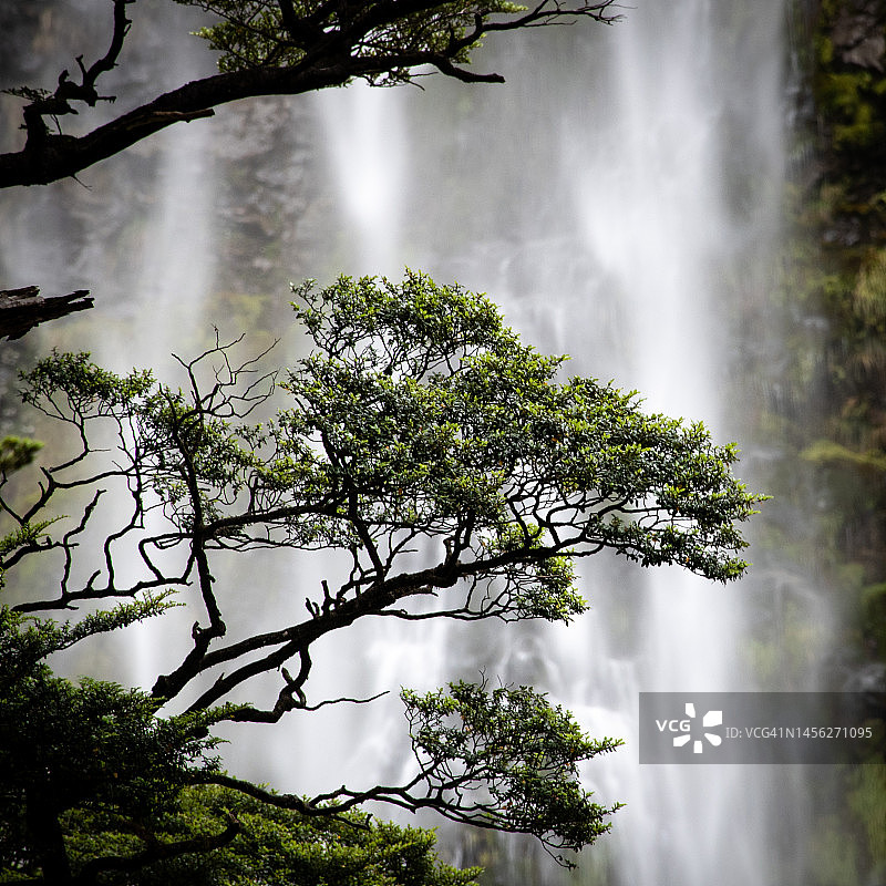 阿瑟隘口瀑布图片素材