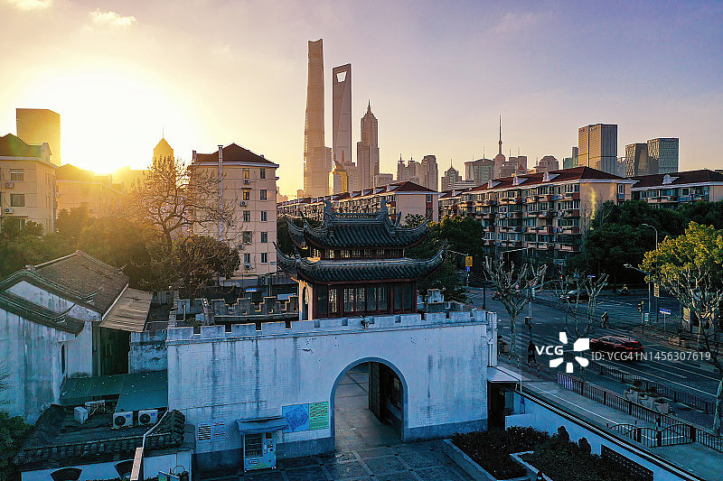 中国上海梅园公园图片素材