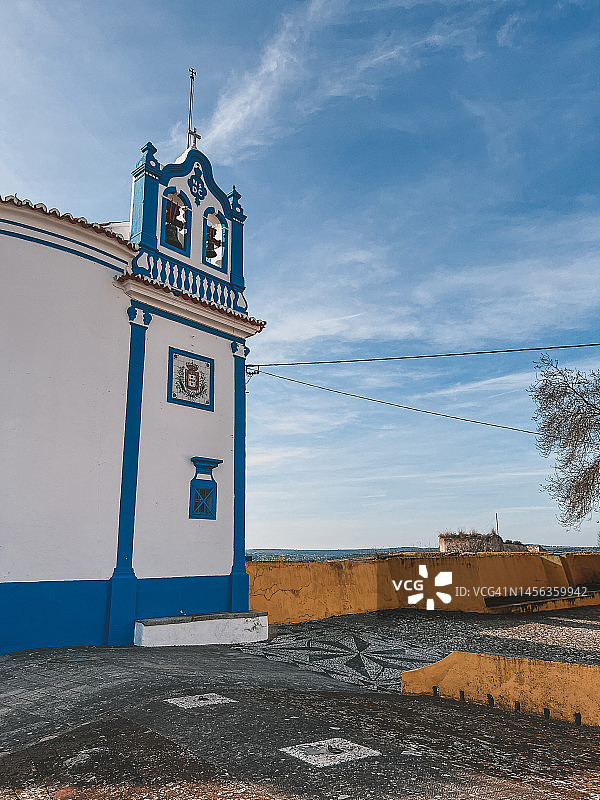 葡萄牙的传统蓝色教堂图片素材