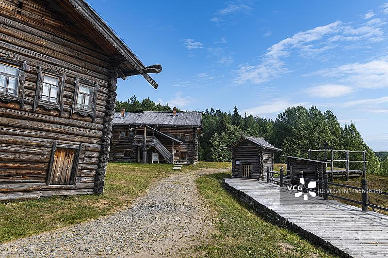 俄罗斯阿尔汉格尔斯克卡累利阿木屋建筑群图片素材