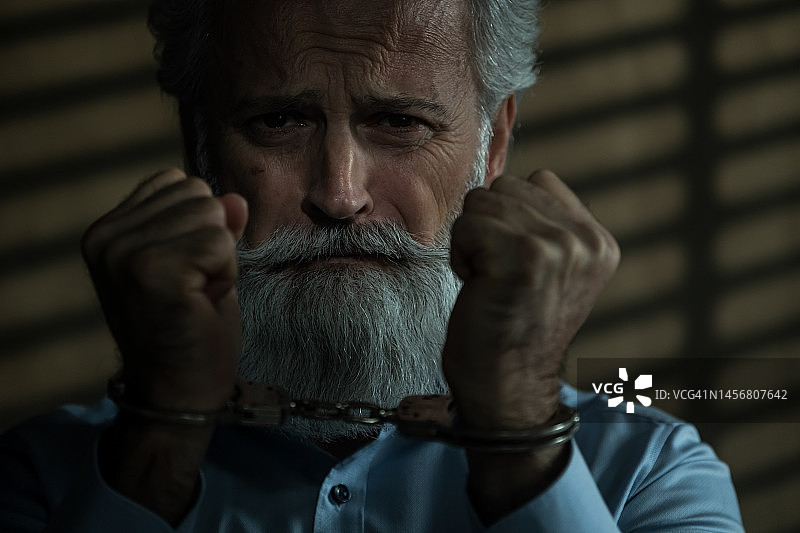 被捕的商人图片素材