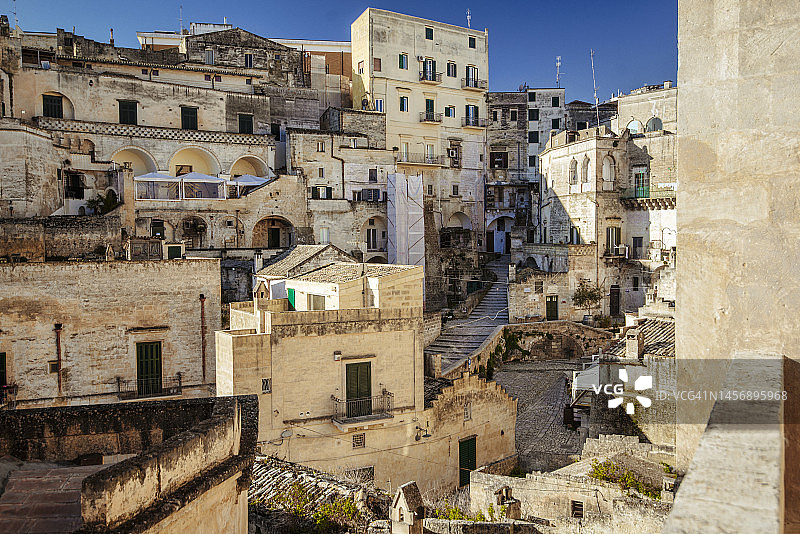 意大利南部马泰拉古城的清晨景色图片素材