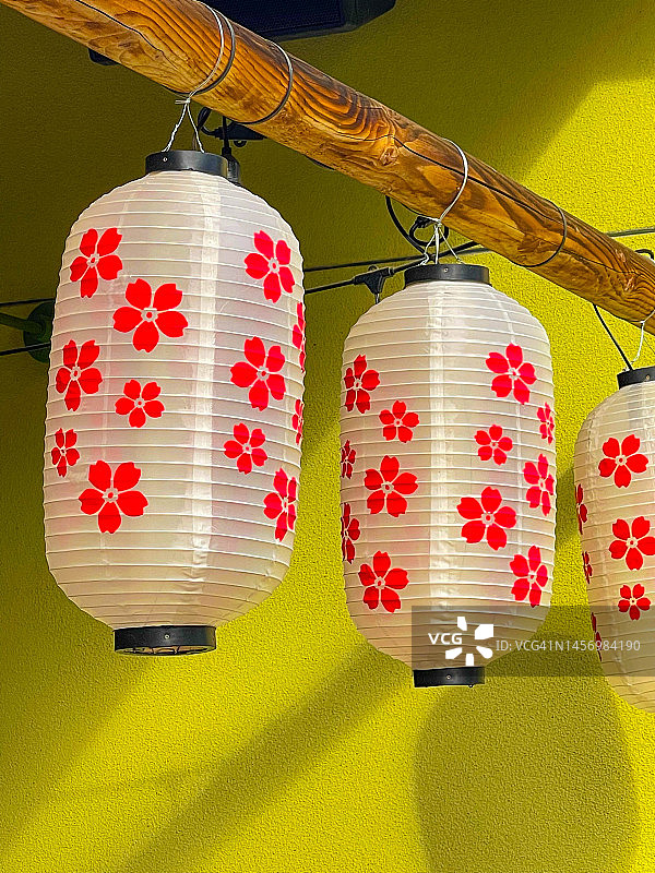 洛杉矶悬挂的中国灯笼图片素材