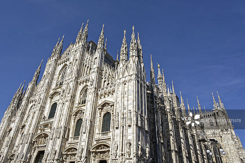 米兰大教堂立面图片素材
