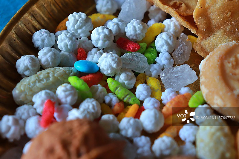 古吉拉特邦德瓦卡迪什神庙的什锦祭品图片素材