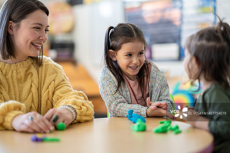 幼儿园师生图片素材