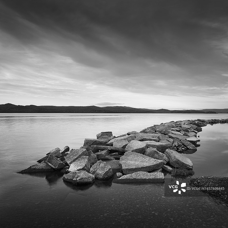 Val-Brillant，游艇码头防波堤图片素材