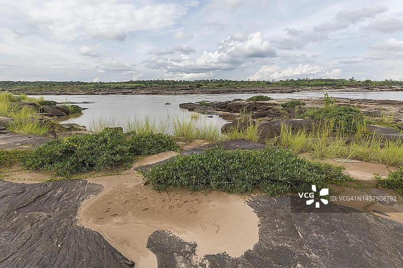 泰国乌汶叻差他尼府湄公河三攀博图片素材