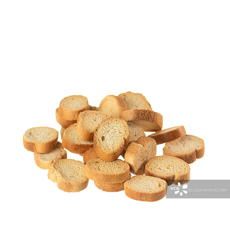 切片面包干和面包丁特写，白色背景图片素材