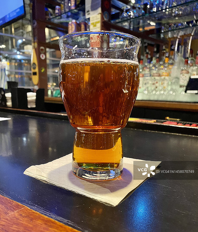 酿酒酒吧里的啤酒图片素材