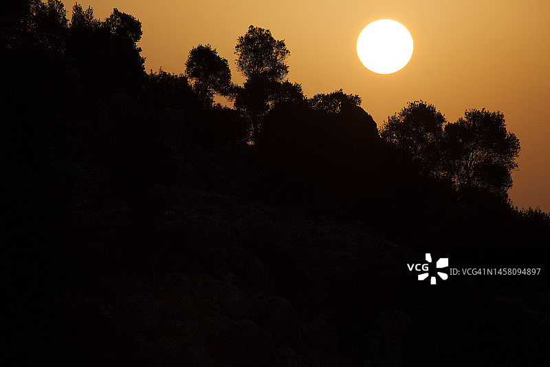 地中海上的日出图片素材