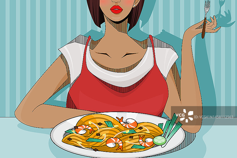 享用泰式炒河粉的女人图片素材