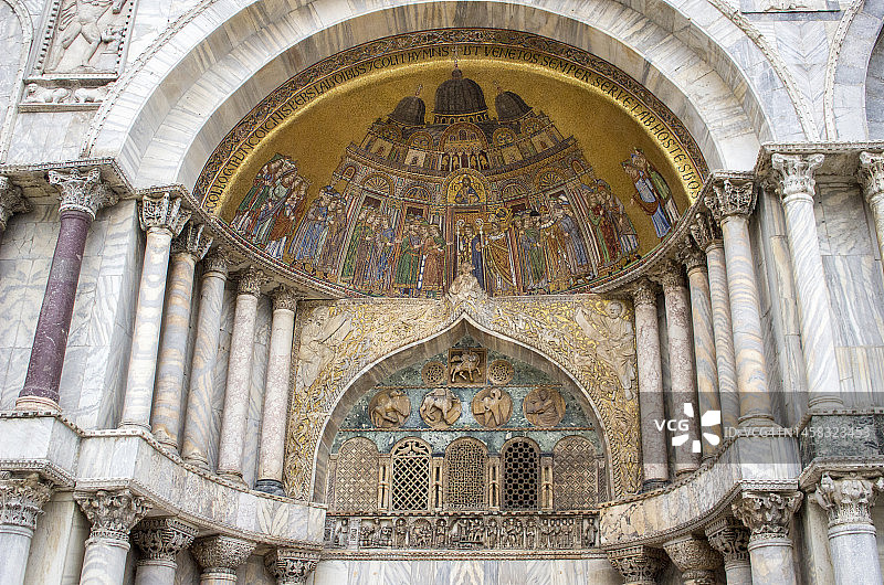 意大利威尼斯圣马可大教堂拱门图片素材