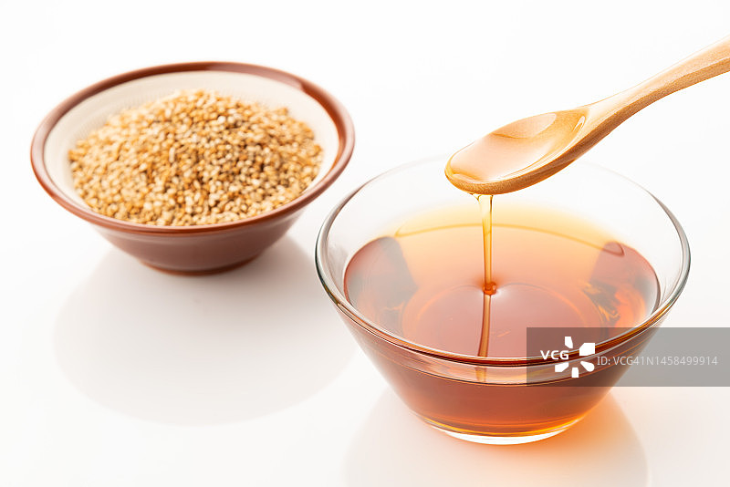 芝麻油图片素材