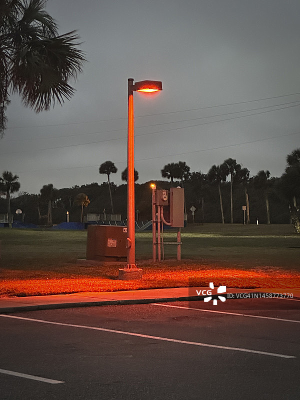 现代LED路灯图片素材