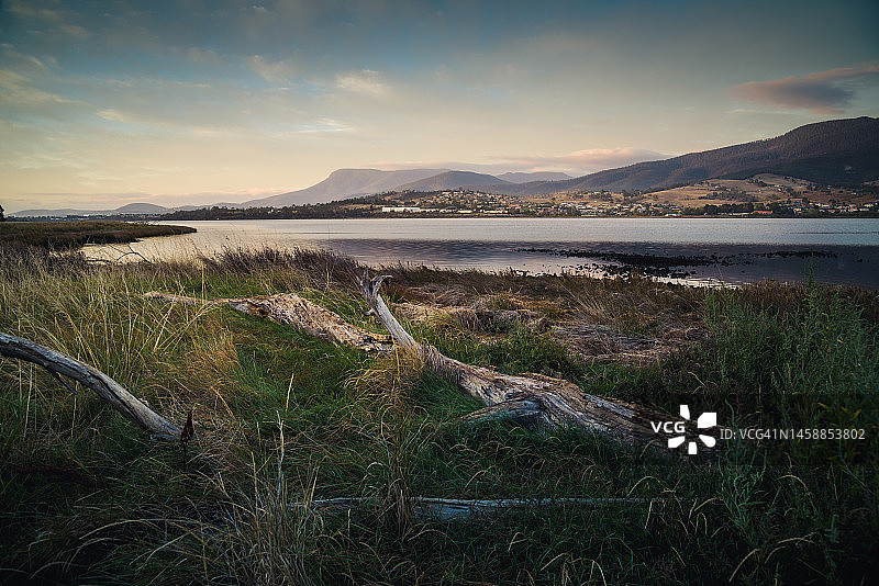 塔斯马尼亚州的休昂河图片素材