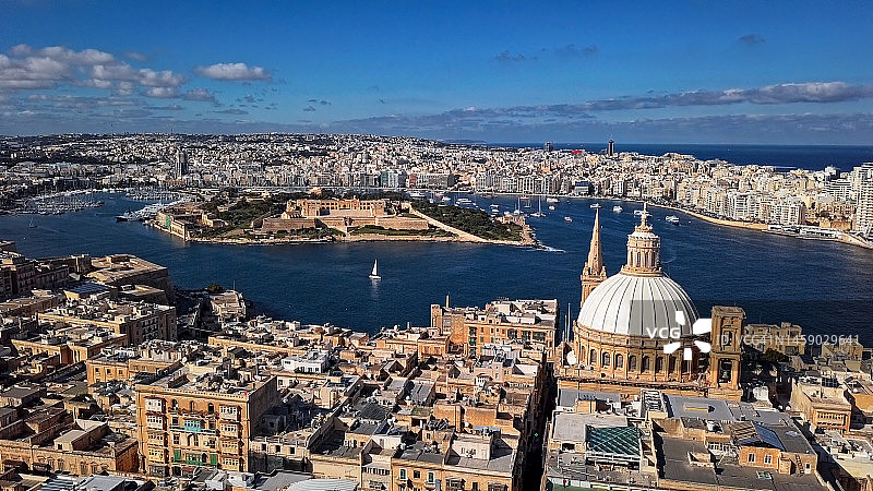 马耳他瓦莱塔老城鸟瞰图片素材