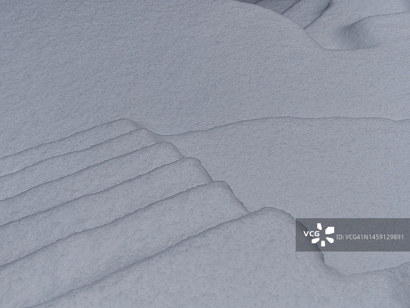 白雪覆盖下的阶梯图片素材