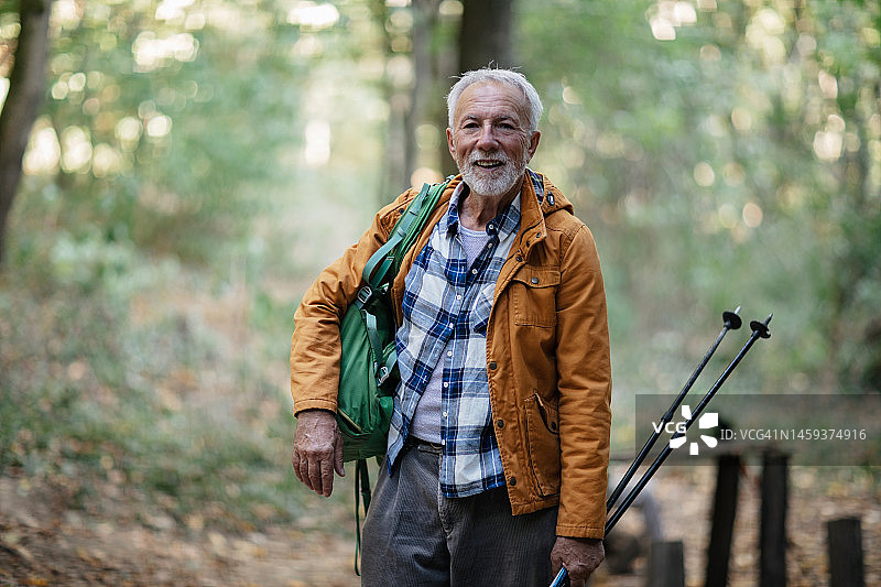 这让我感到非常快乐图片素材