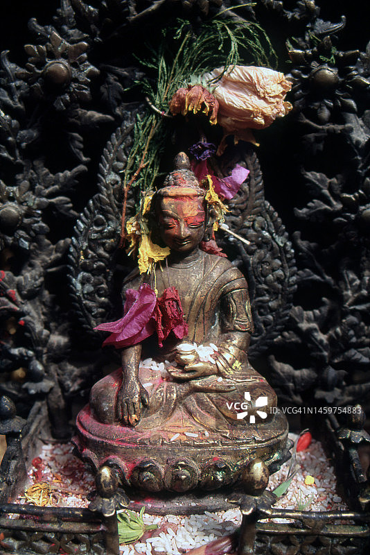 代表佛陀的雕塑（尼泊尔）图片素材