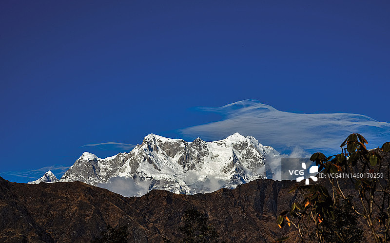 北阿坎德邦乔坎巴山，加瓦尔喜马拉雅山脉图片素材