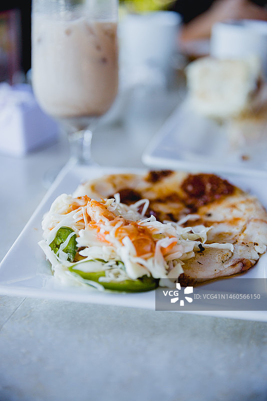 在萨尔瓦多餐厅的玉米饼图片素材