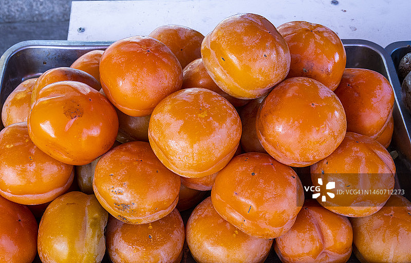 冰冻的柿子图片素材