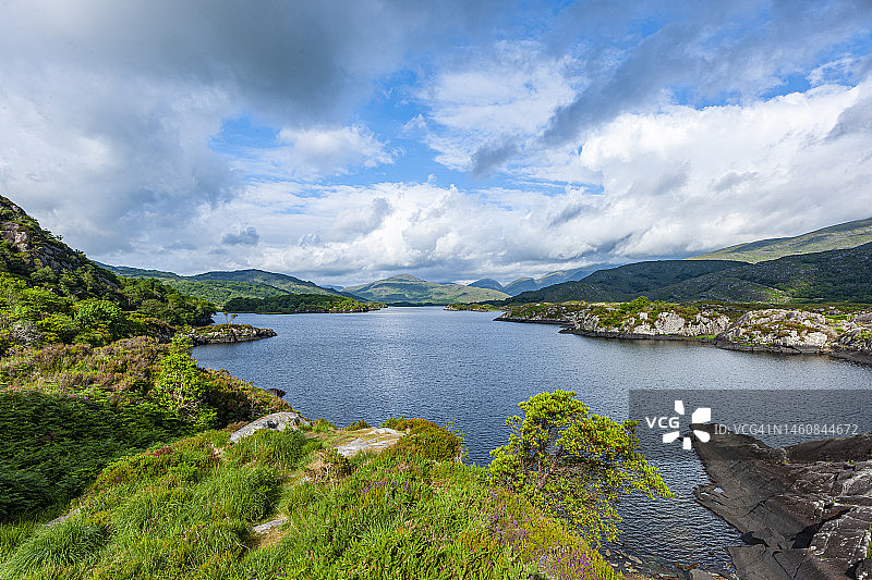 爱尔兰基拉尼国家公园上湖景色图片素材