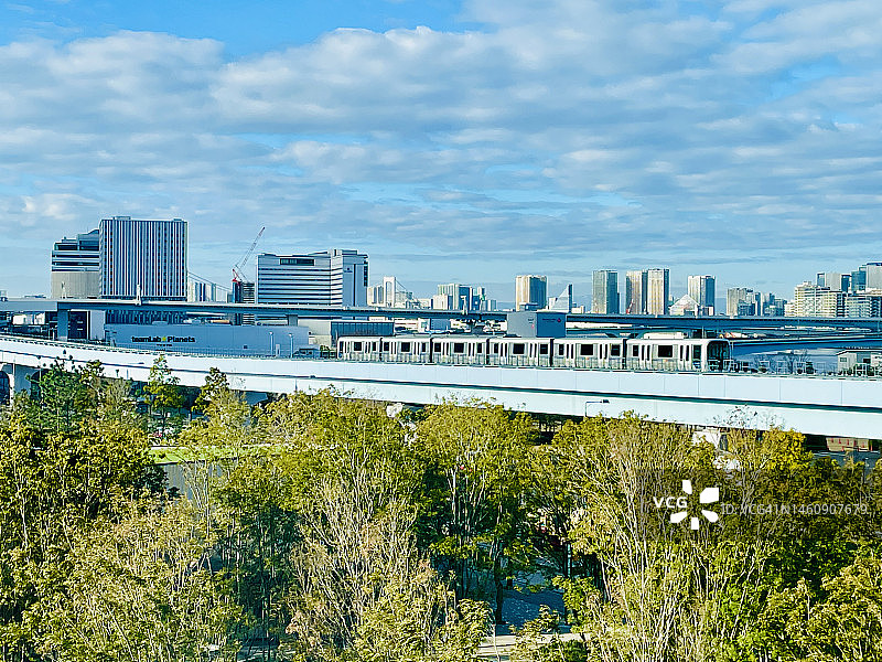 东京早晨城市交通高角度景观图片素材
