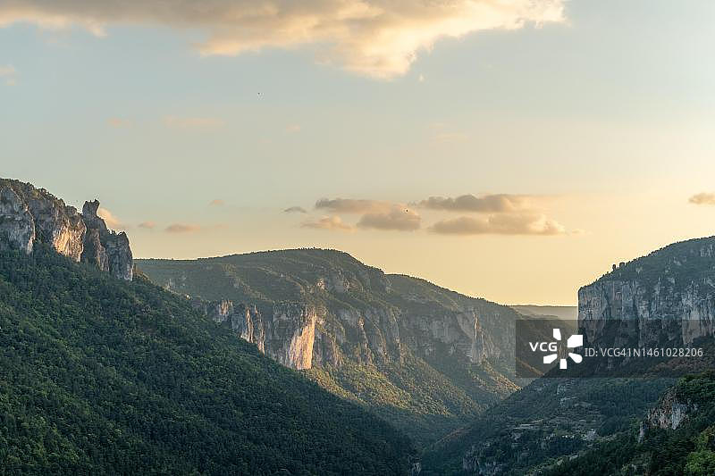 塞文山国家公园的荣特峡谷，联合国教科文组织世界遗产，法国洛泽尔省勒特吕埃尔图片素材