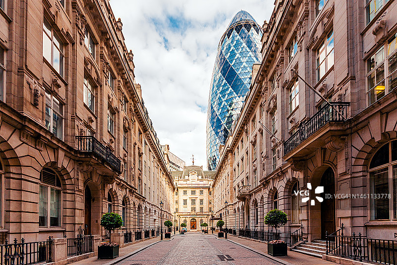 英国伦敦圣玛莉艾克斯30号大楼（小黄瓜大楼）图片素材