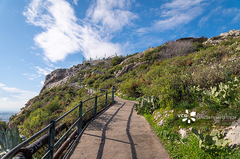 通往希腊雅典吕卡维多斯山顶的走道图片素材