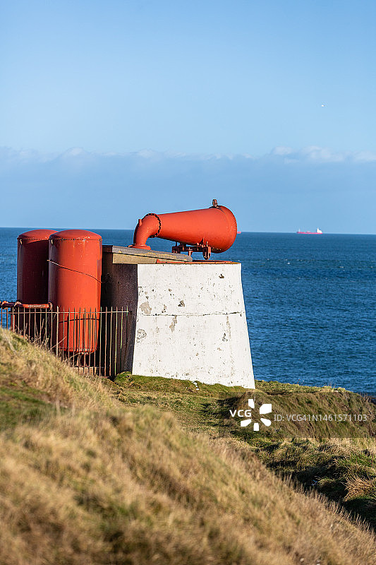 苏格兰阿伯丁海岸线上的雾角图片素材