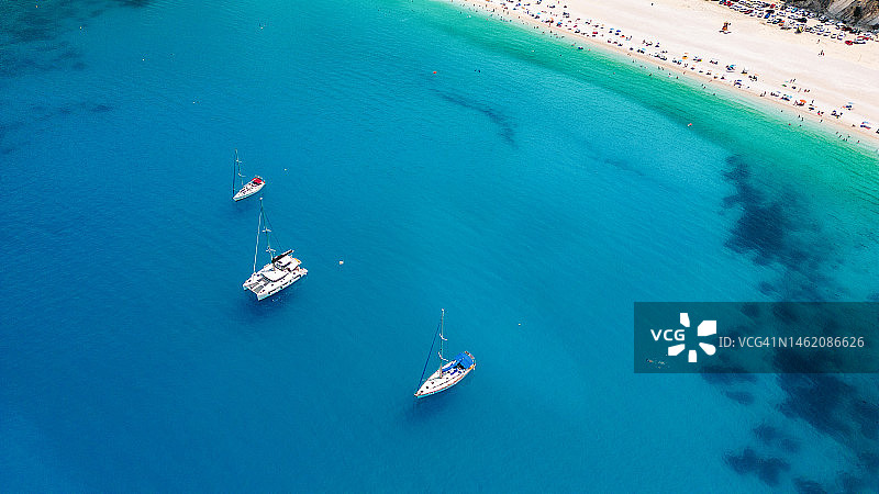 美丽的海滩和爱奥尼亚岛海岸图片素材