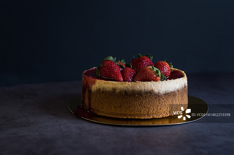 美味草莓蛋糕图片素材