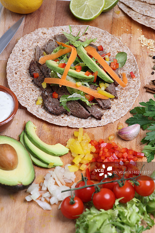 准备墨西哥卷饼图片素材