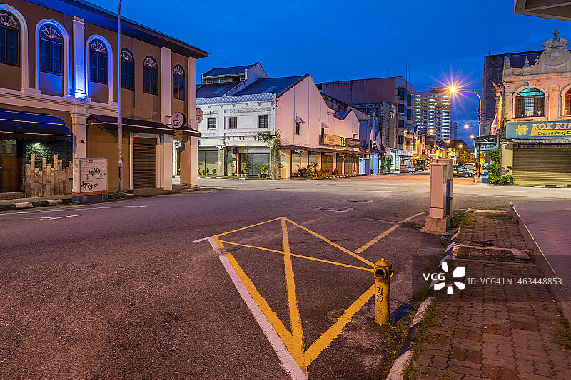 殖民风格建筑夜景图片素材