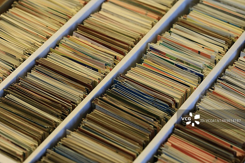 体育卡收藏家：棒球卡收纳盒图片素材