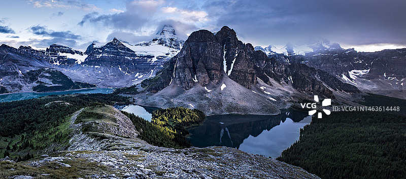 超越巅峰图片素材