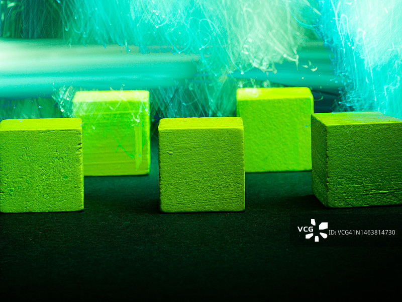 数字工作场所：云存储概念（方形）图片素材